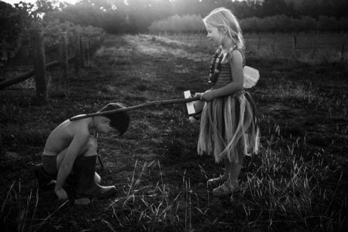 raw-childhood-without-electronic-devices-niki-boon-new-zealand-45