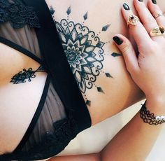 underboob tattoo